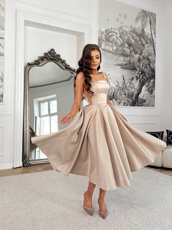 BEATRICE- zdobiona sukienka midi SZYCIE NA MIARĘ
