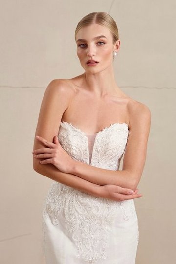 Riva Riva, suknia DRESS ON NOW, ujęcie 03